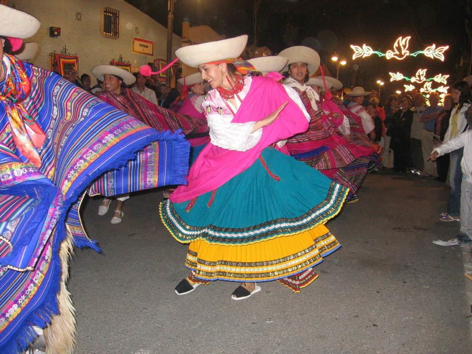 feria de los pueblos fuengirola de los paises apartamentos mediterraneo real
