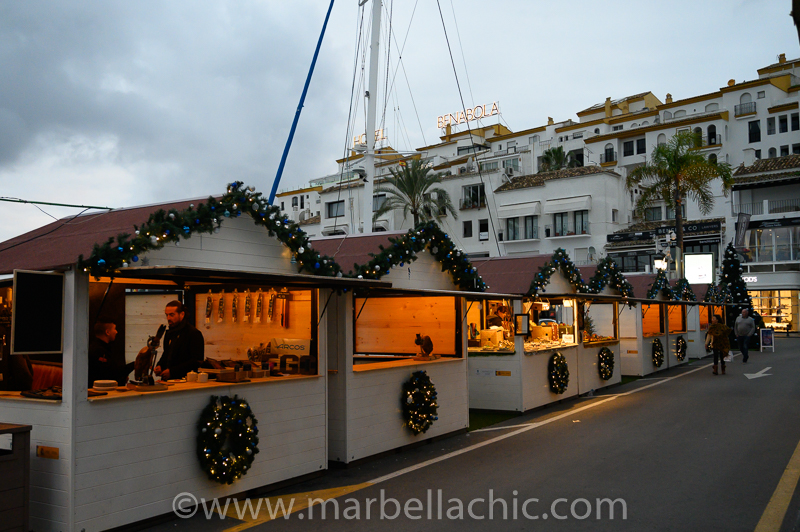 Mercadillos-navidenos-de-Malaga-Puerto-Banus