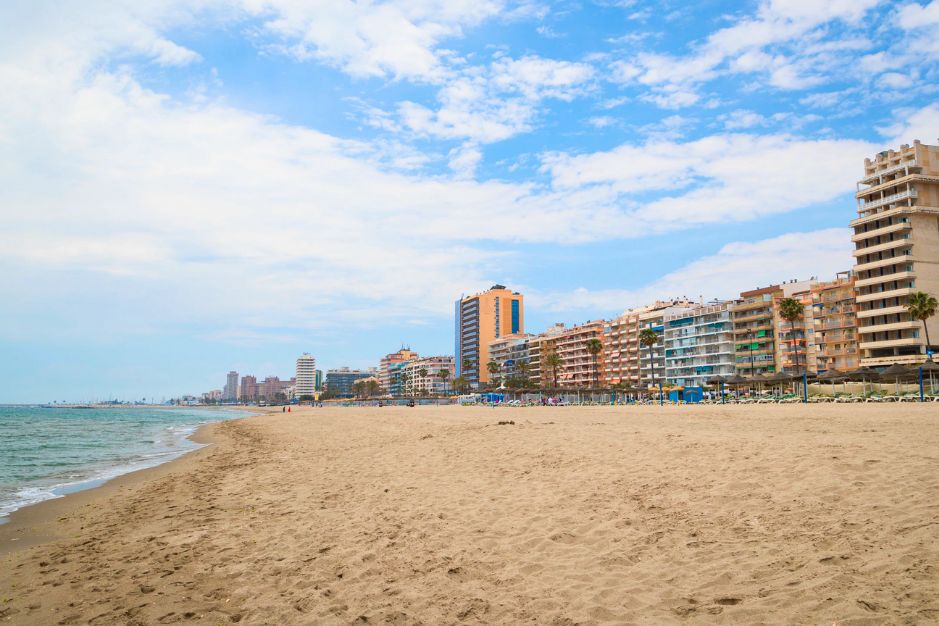 Alojamiento cerca de la playa de Los Boliches Fuengirola Apartamentos mediterráneo Real vacaciones