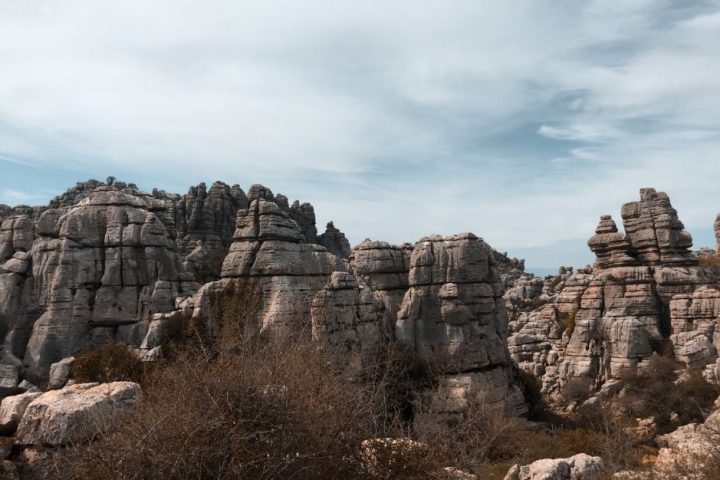 El Torcal de Antequera, un paisaje para explorar excursion Apartamentos Mediterráneo Real Fuengirola boliches alojamiento
